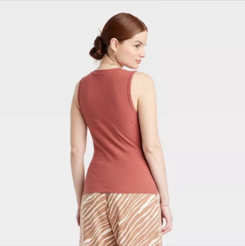 Target A New Day Slim Fit Tank Top Small Women's S Rust U-Neck NWT - Picture 3 of 10
